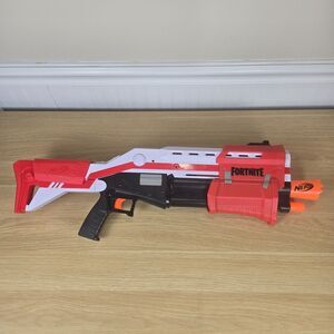 NERF Fortnite Bossmerg-12 Tactical Shotgun Dart Blaster with Scope!